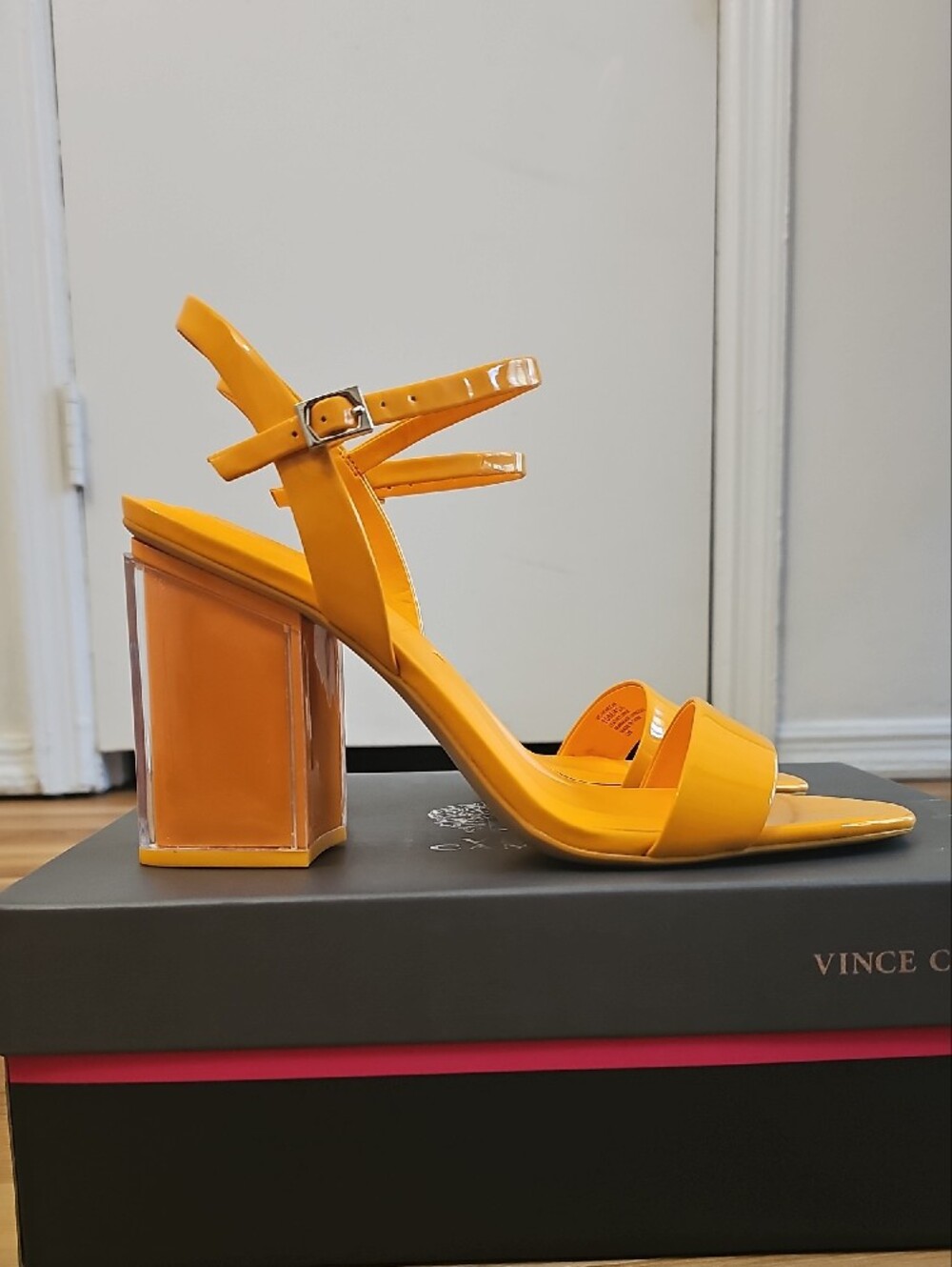 NEW Vince Camuto Bright Orange Patent Block Heel Sandals - Picture 2 of 5